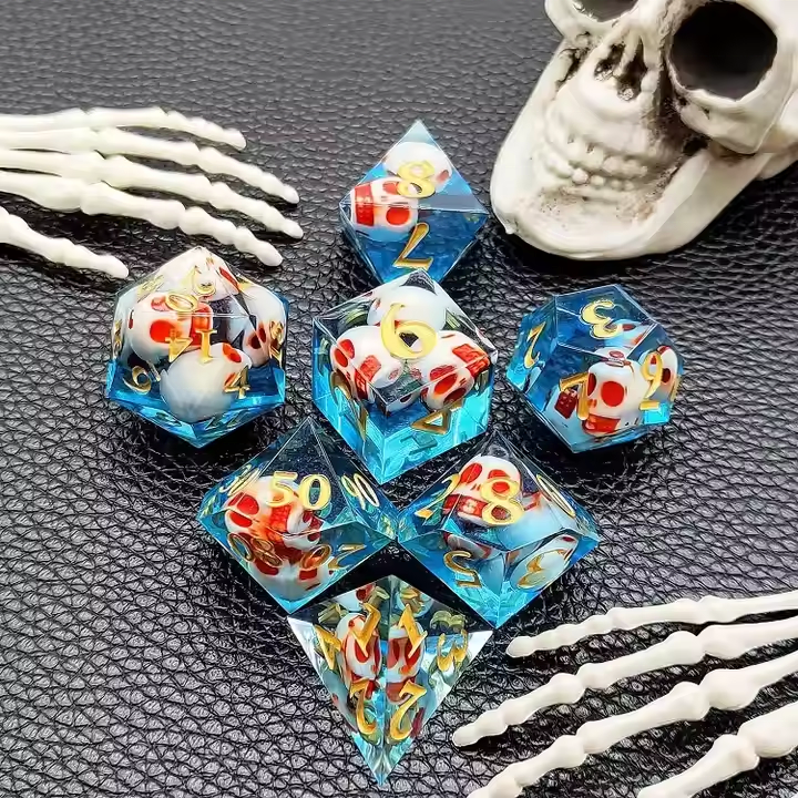 Handmade sharp edge dice Skull