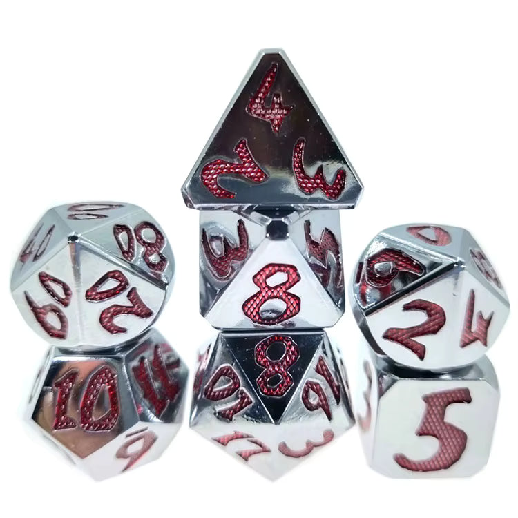 Metal dice set silver color font