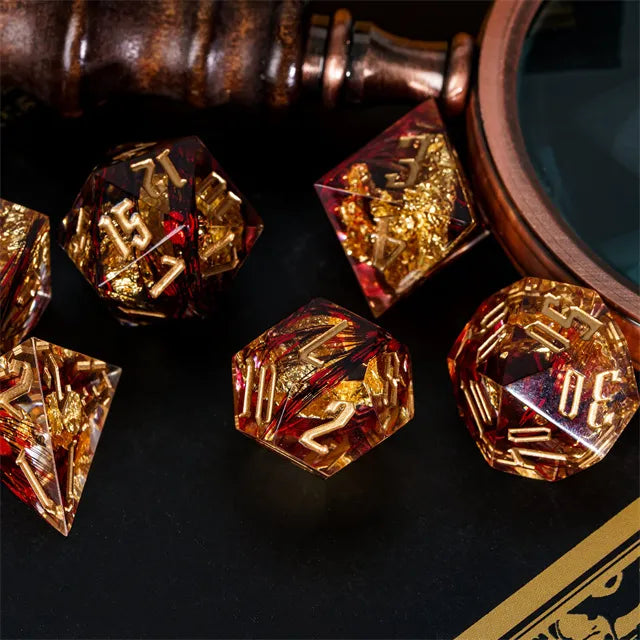 Handmade sharp edge Feather&Goldfoil DND Dice