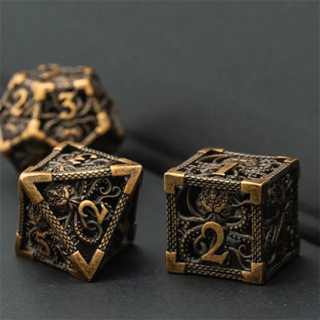 Hollow Octopus metal dice set